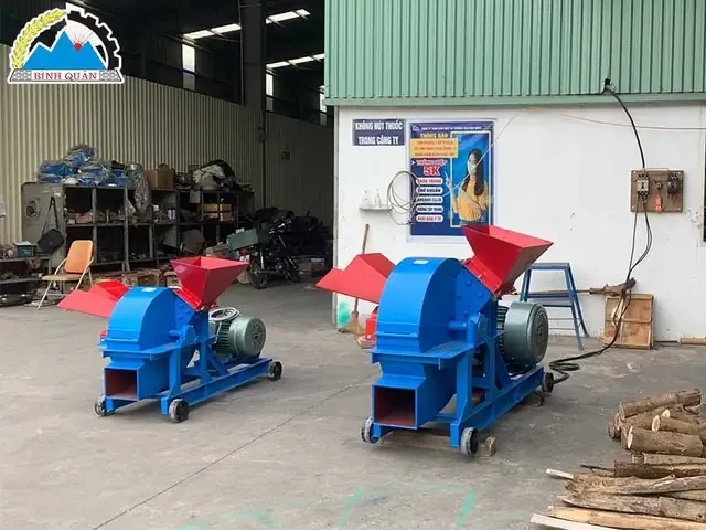 Quy trình xử lý mùn cưa hữu cơ trồng cây tại vườn