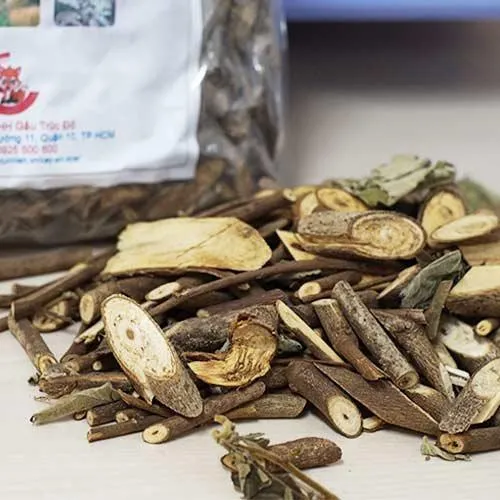 Cây An Xoa có thể được phơi khô bảo quản dùng dần sau khi thu hoạch để hỗ trợ điều trị bệnh.